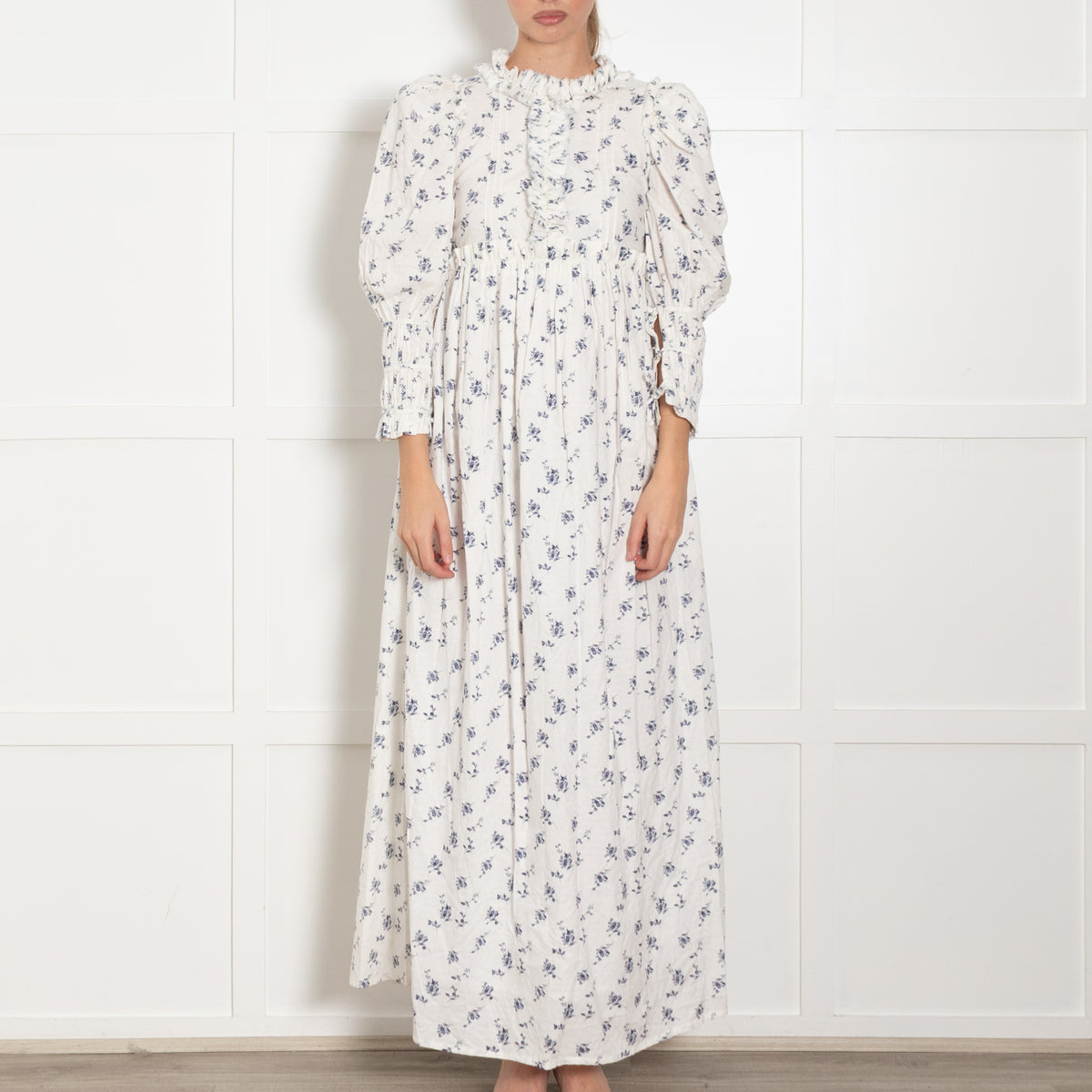 Andion White Blue Floral Puff Sleeve Empire Line Maxi Dress