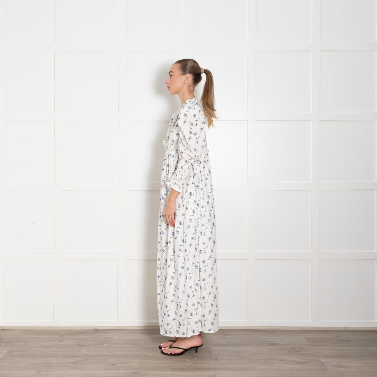 Andion White Blue Floral Puff Sleeve Empire Line Maxi Dress