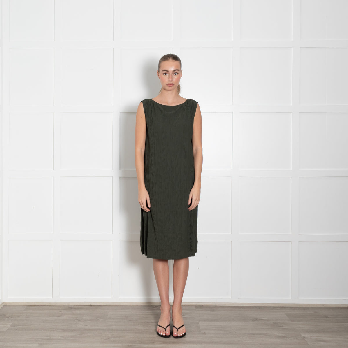 Max Mara Leisure Green Crinkled Sleeveless Dress