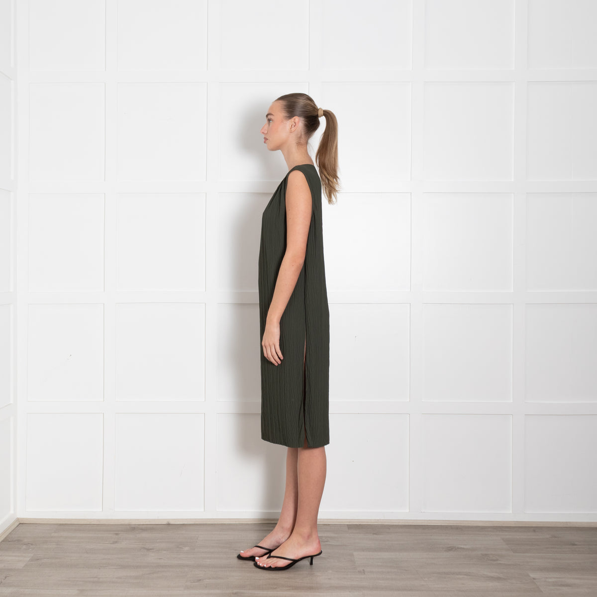 Max Mara Leisure Green Crinkled Sleeveless Dress