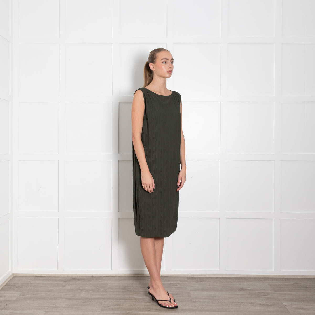 Max Mara Leisure Green Crinkled Sleeveless Dress