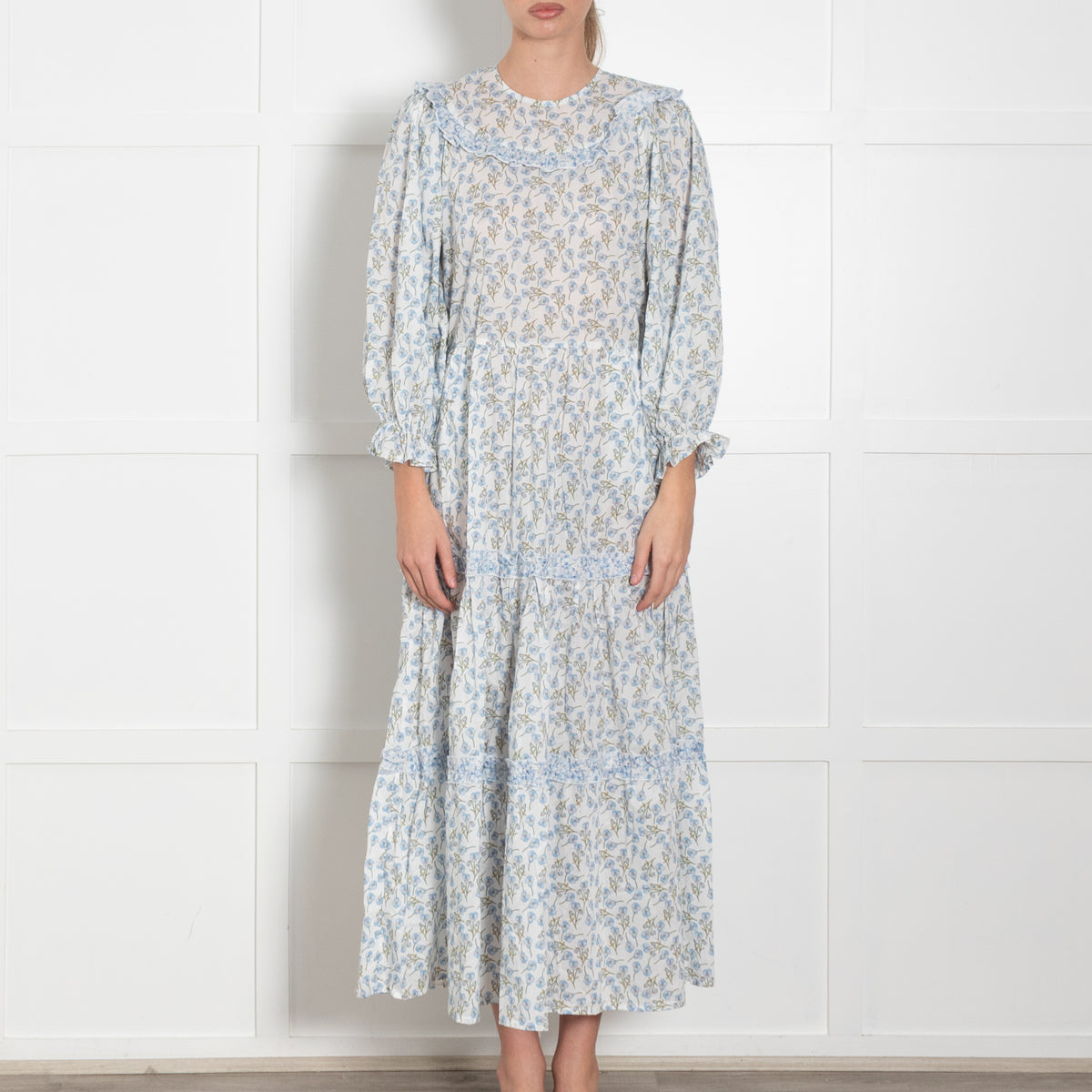 Ridley White Blue Pansy Print Cotton Sleeved Maxi Dress