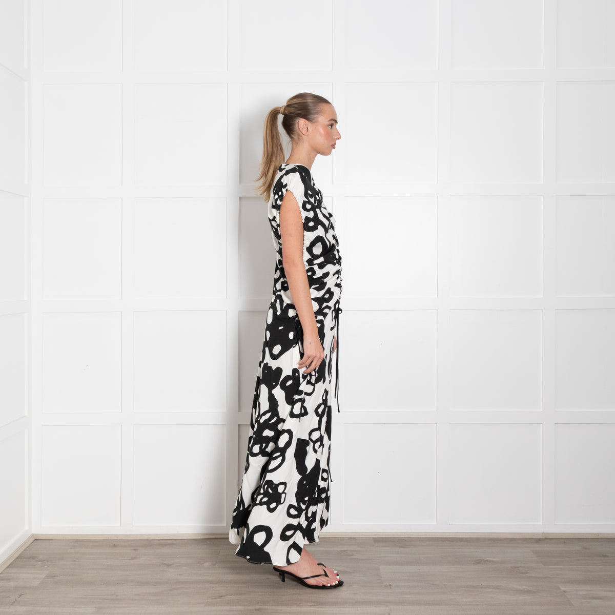 Christopher Kane Chroma Ivy Crepe Black And White Maxi Dress
