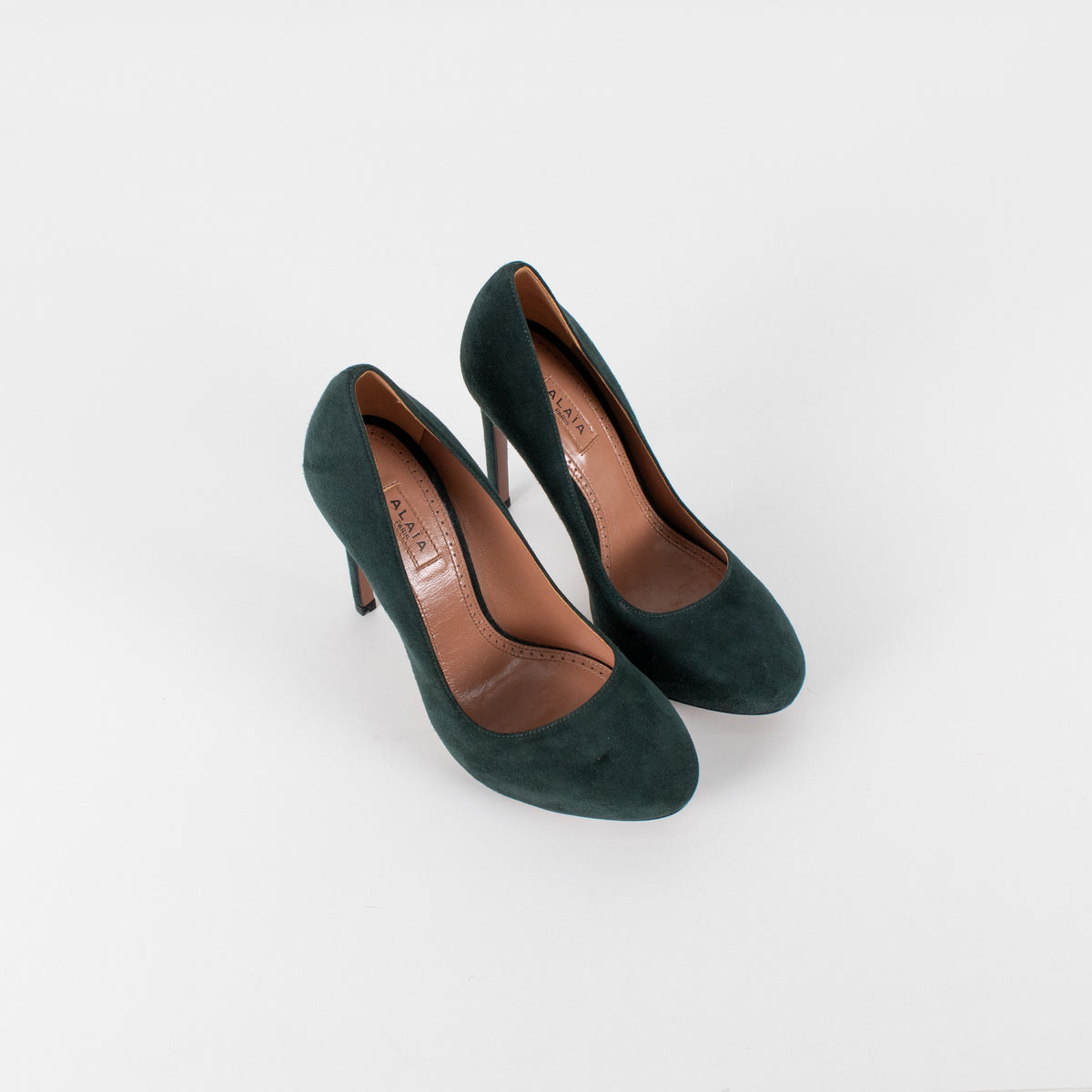 Alaïa Bottle Green Suede Heeled Shoes - Image 9