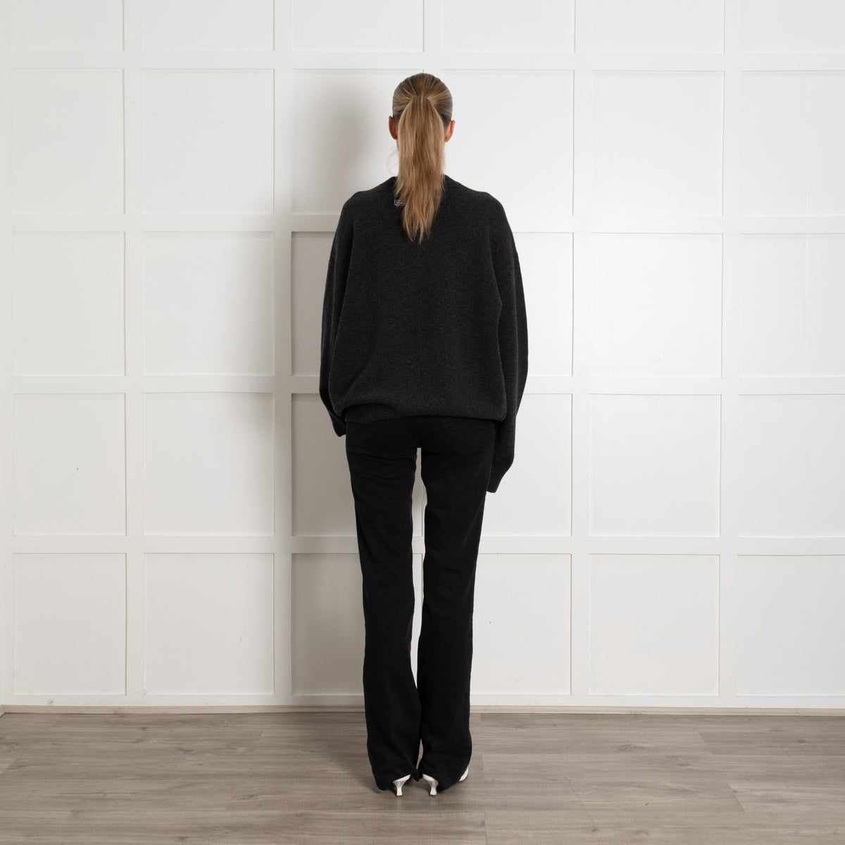 Alexander Wang Rhinestone  Bear 'Beiress' Dark Grey Wool Jumper - Image 5