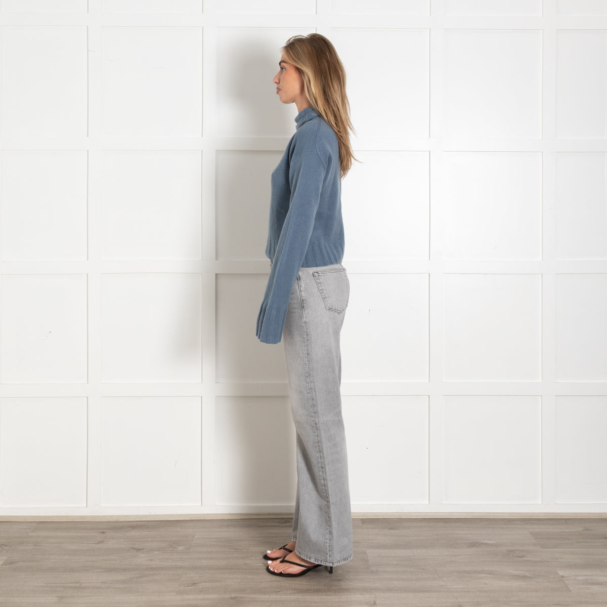 Allude Blue Cashmere Knit Turtleneck Sweater - Image 4