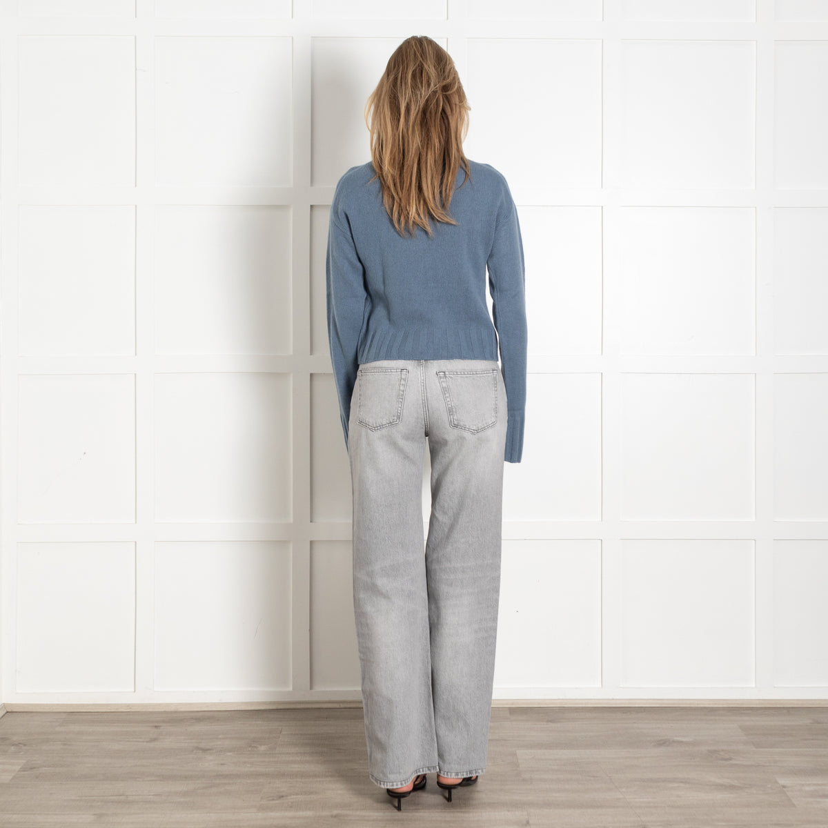 Allude Blue Cashmere Knit Turtleneck Sweater - Image 5