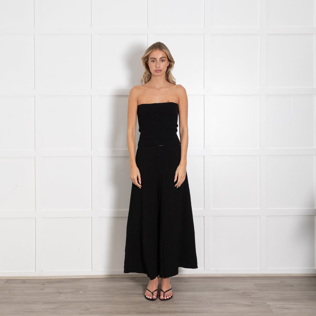Amina Rubinacci Black Cashmere Blend Knitted Skirt - Image 1