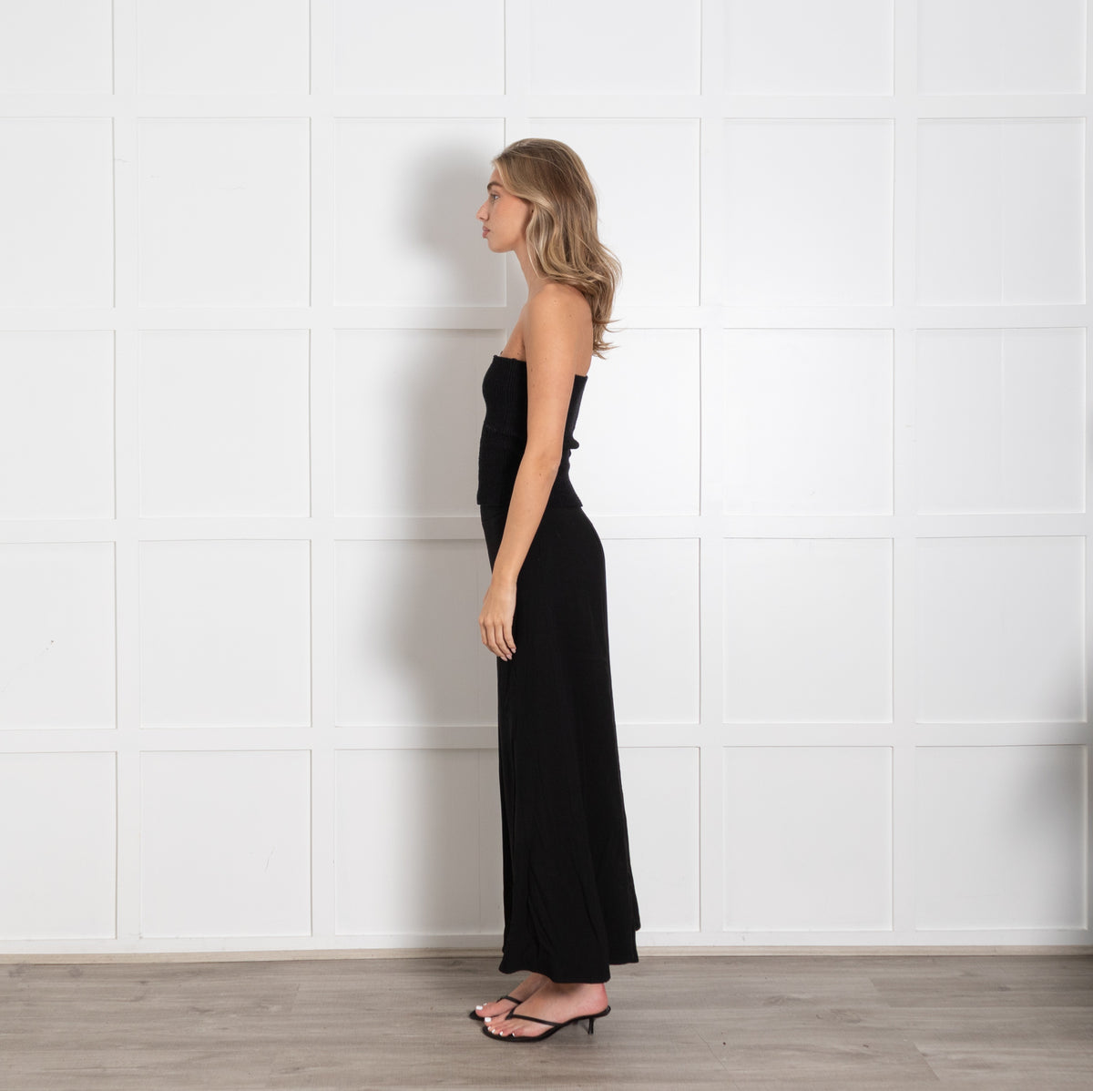 Amina Rubinacci Black Cashmere Blend Knitted Skirt - Image 4