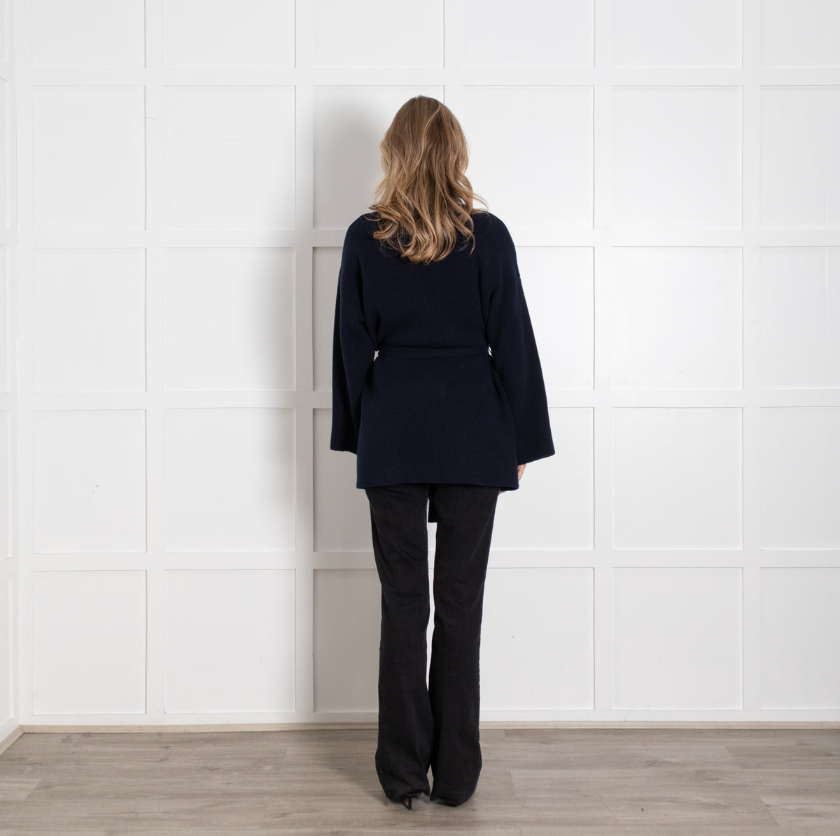 Amina Rubinacci Navy Front Open Belted Cashmere Blend Cardigan - Image 5