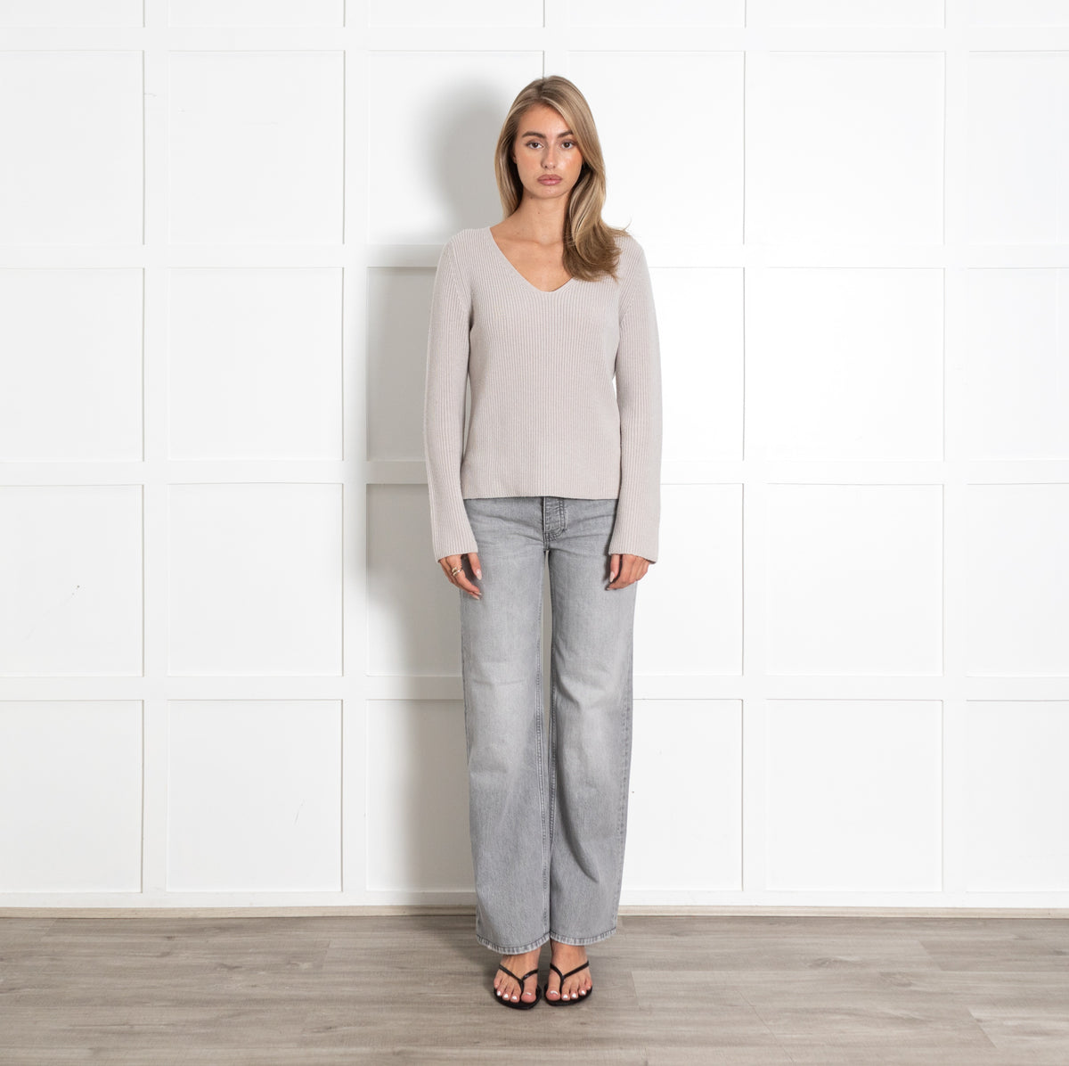 Beige Ivory Ribbed V-Neck Sweater - Image 1