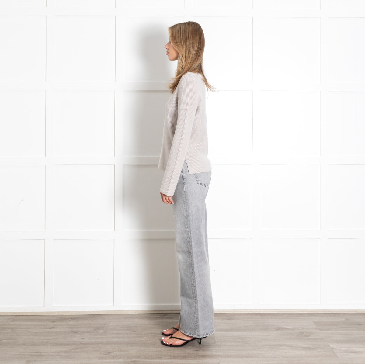Beige Ivory Ribbed V-Neck Sweater - Image 4