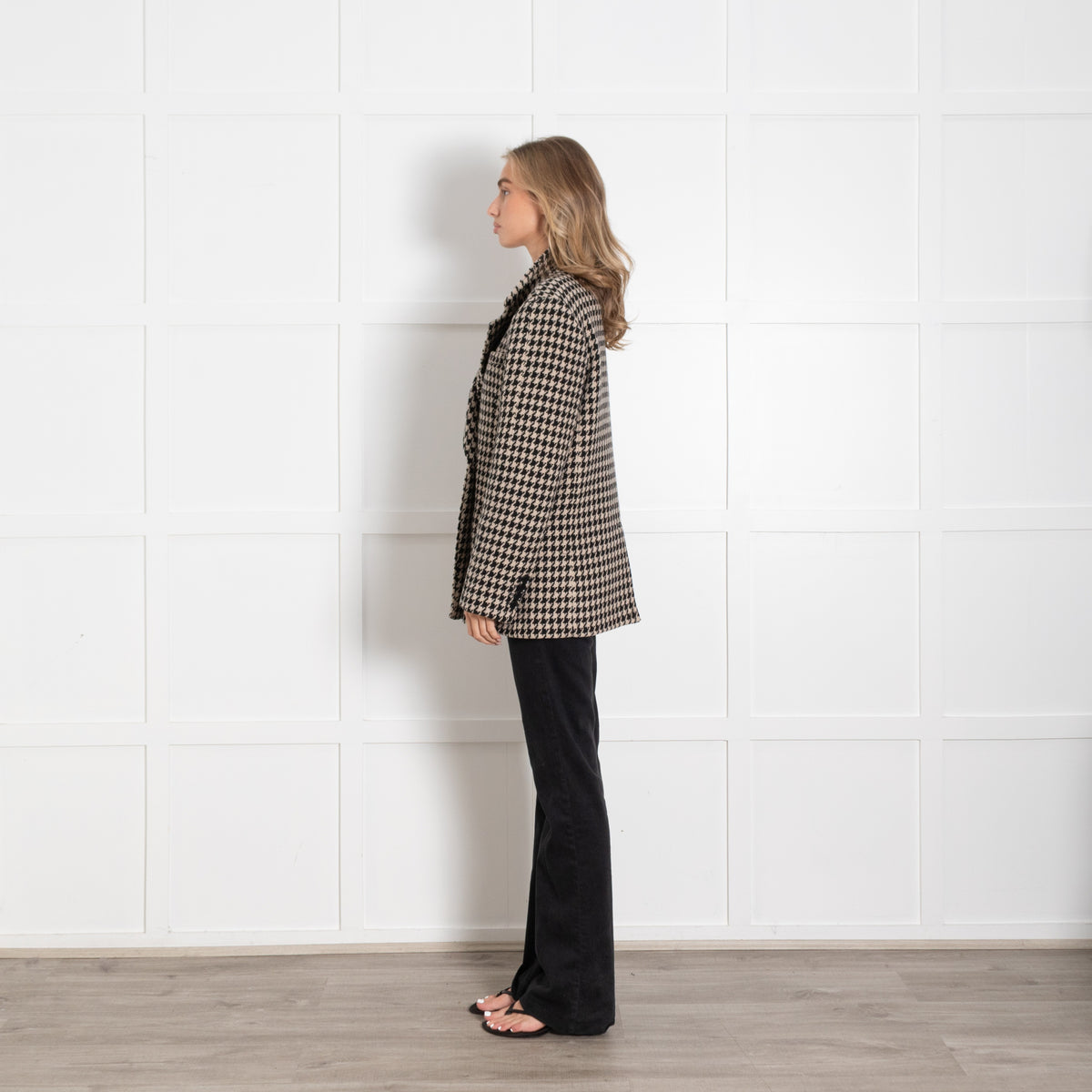 Anine Bing Black & Cream Houndstooth Blazer - Image 4