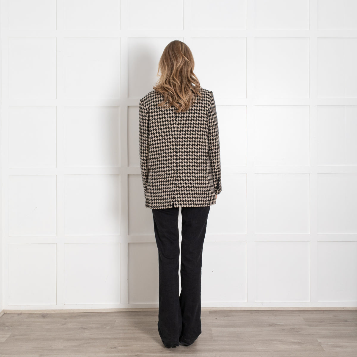 Anine Bing Black & Cream Houndstooth Blazer - Image 5