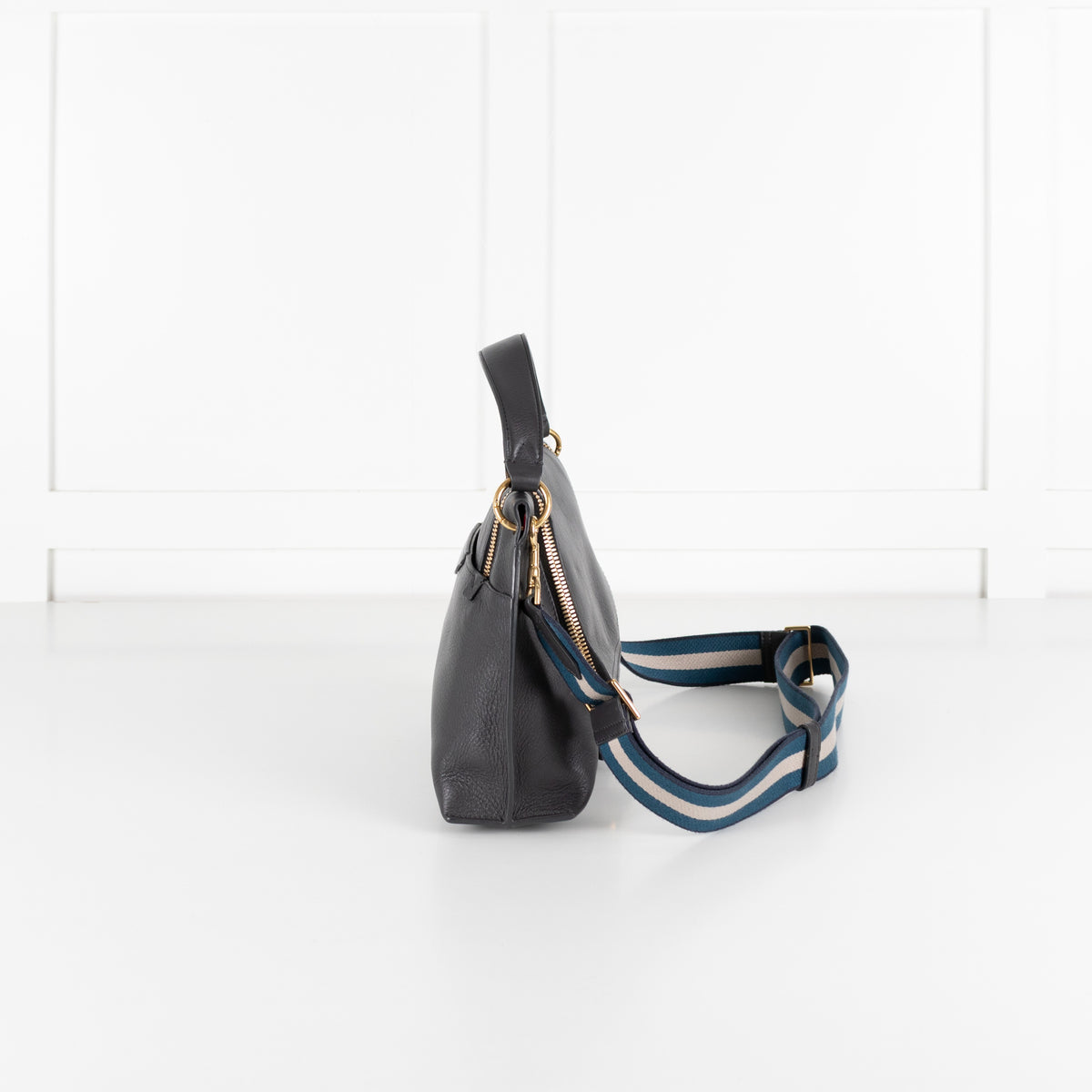 Anya Hindmarch Black  Leather Cross Body Bag - Image 4