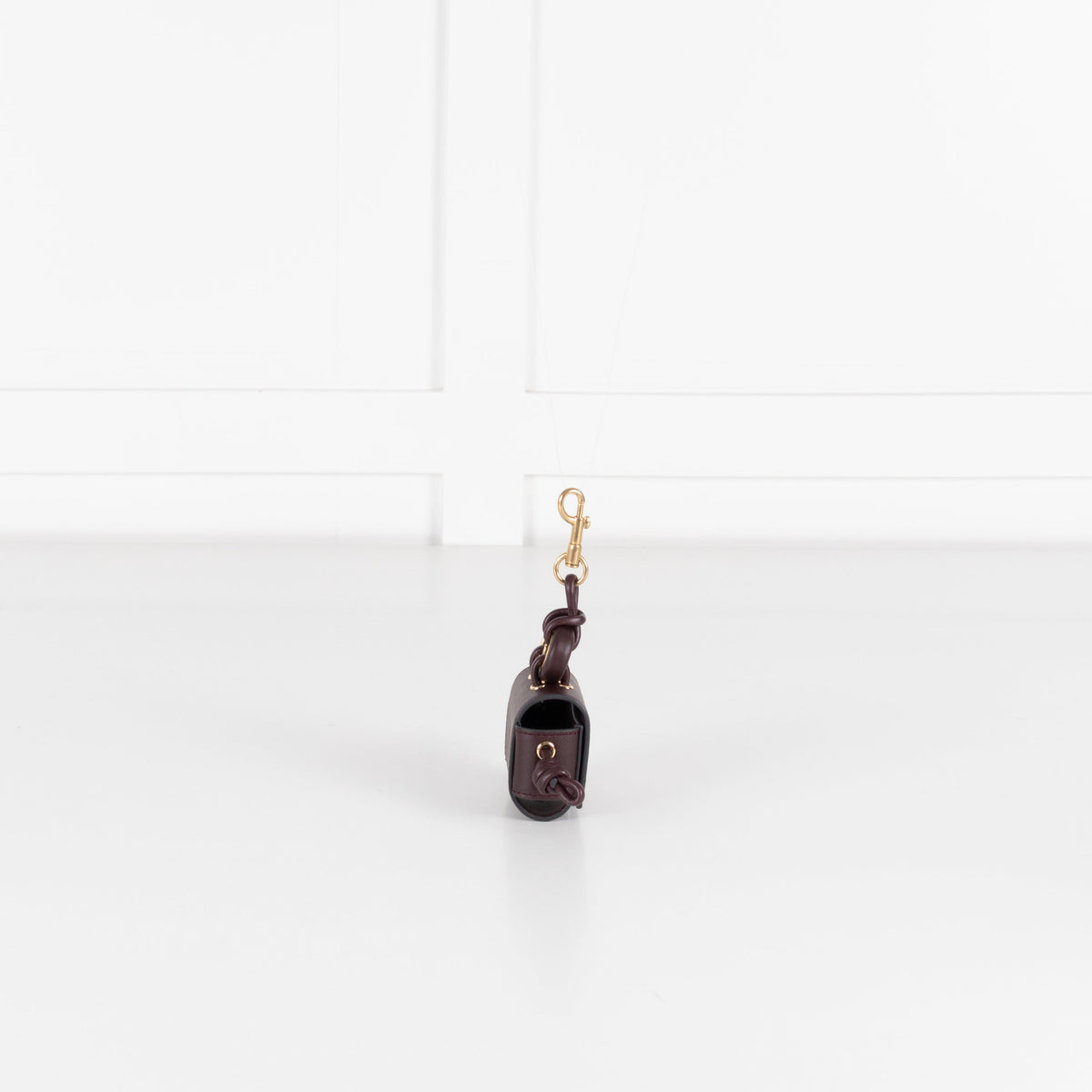 Anya Hindmarch Charm Character Earphone Case in Leather - Image 5