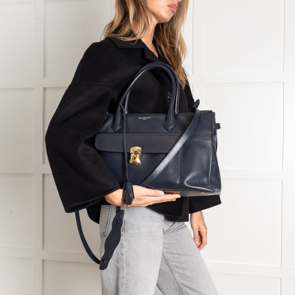 Balenciaga Black Leather Padlock All Afternoon Tote Bag - Image 2