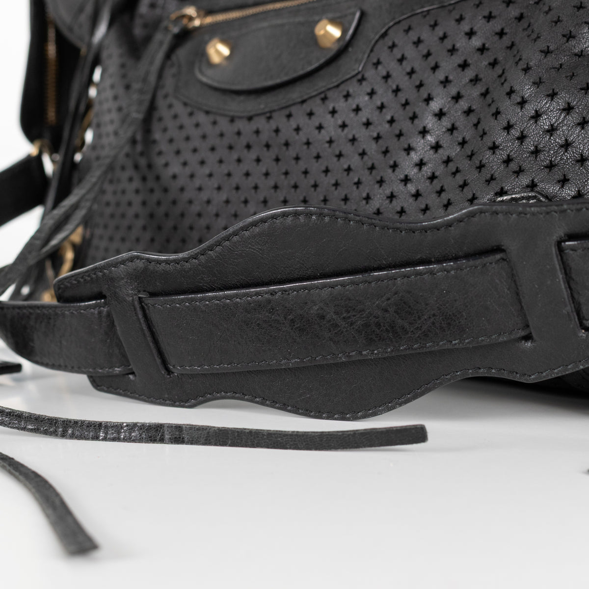 City Perforated Black Leather 2 way Satchel Bag - Image 16