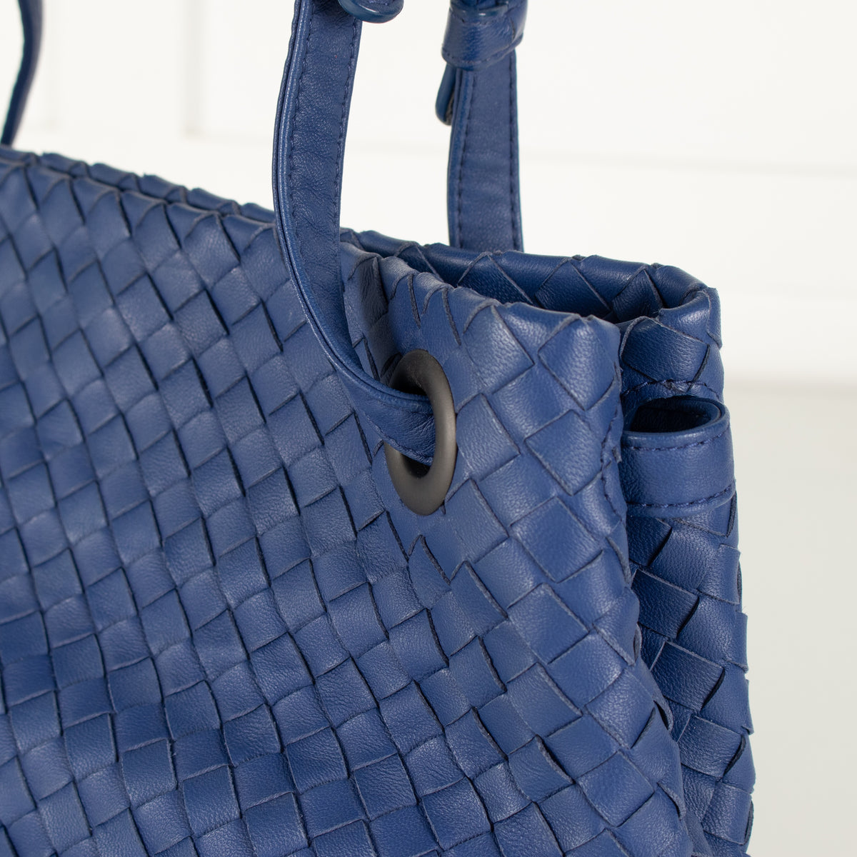 Bottega Veneta Blue Intrecciato Garda Leather Small Tote Bag - Image 10