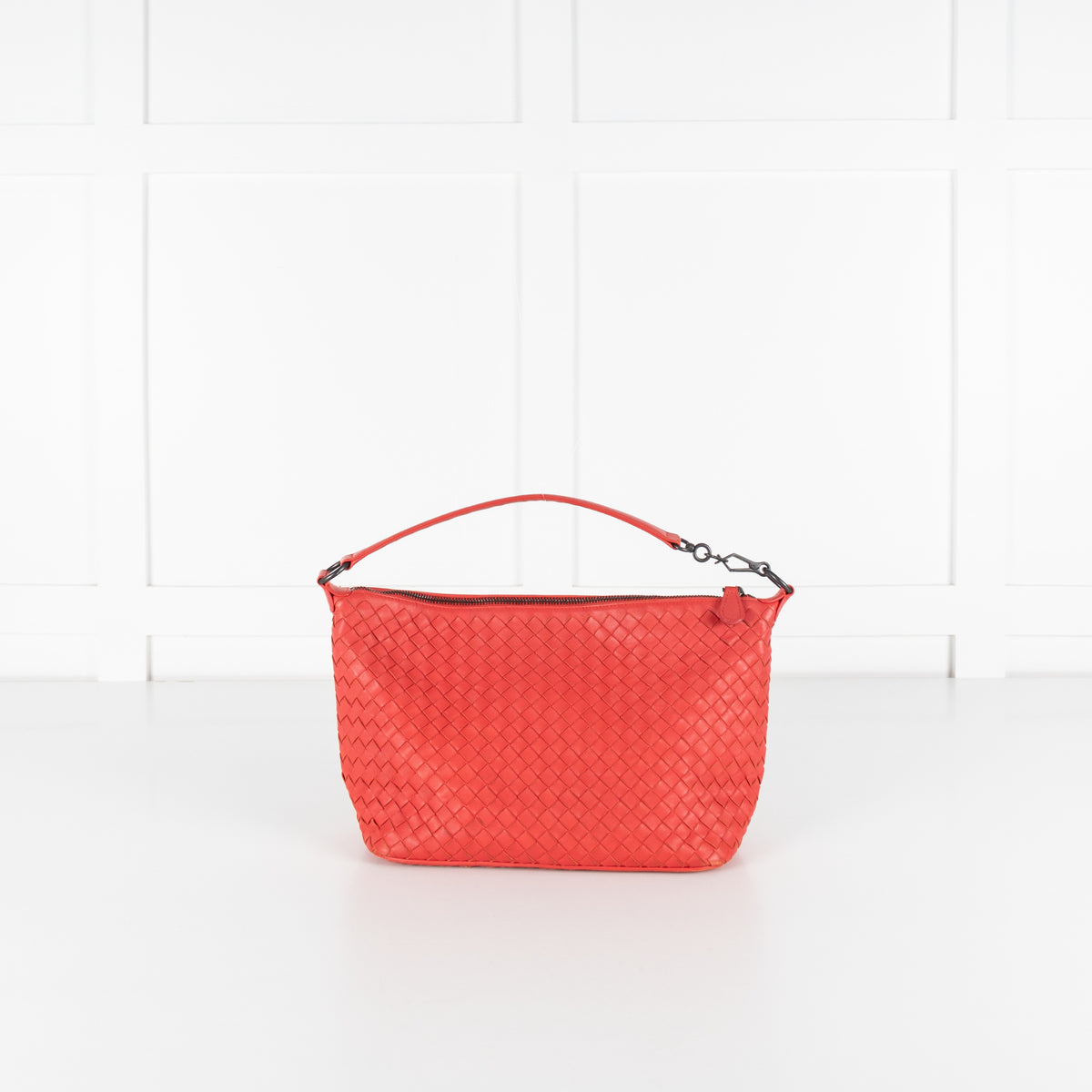 Bottega Veneta Red Intrecciato Nappa Leather Shoulder Bag - Image 1