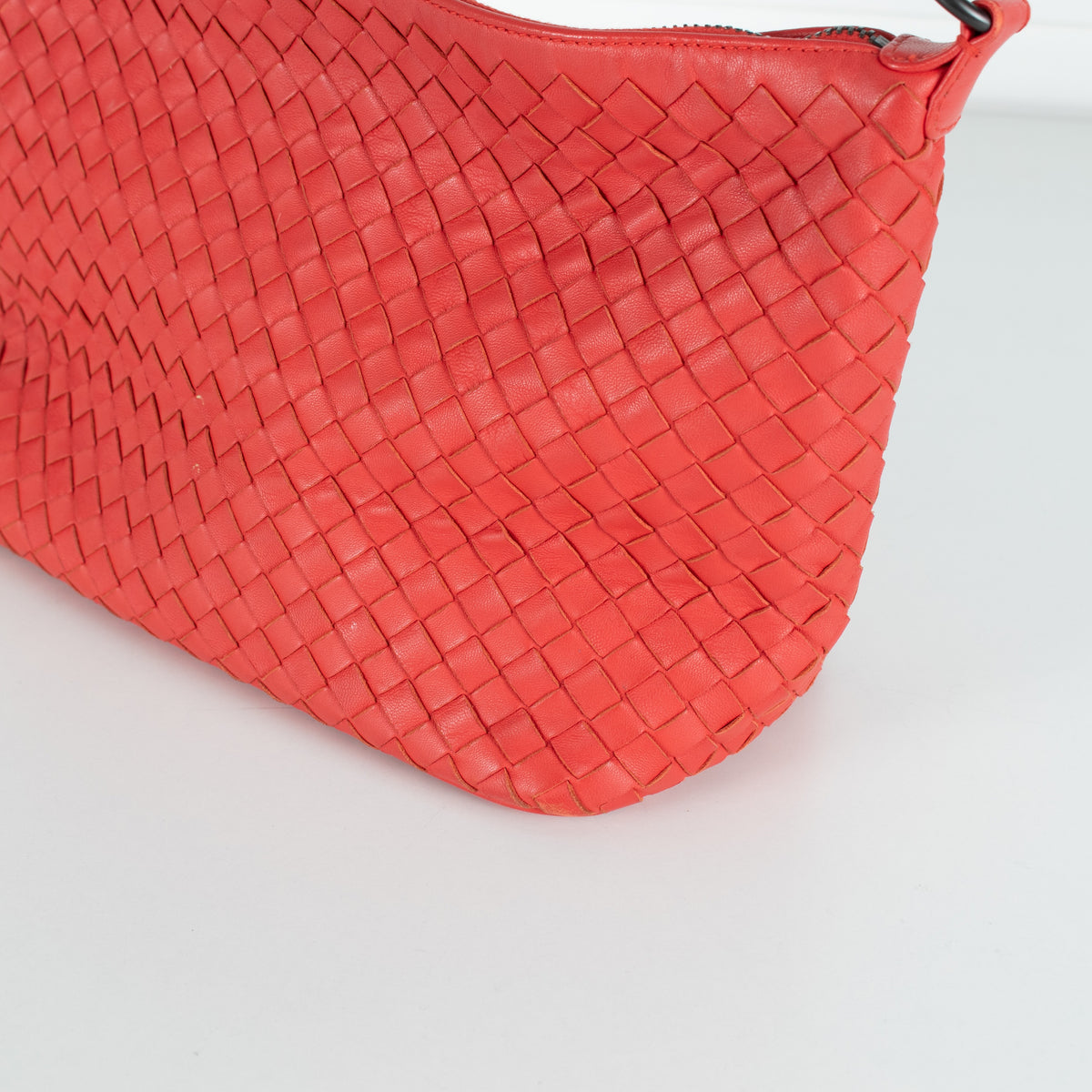 Bottega Veneta Red Intrecciato Nappa Leather Shoulder Bag - Image 11
