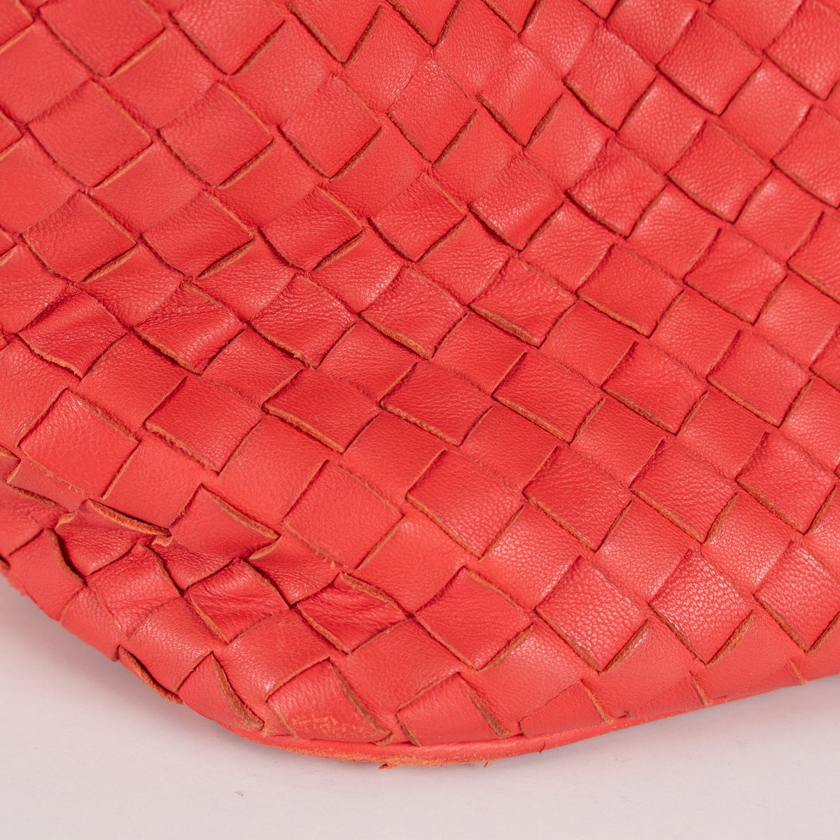 Bottega Veneta Red Intrecciato Nappa Leather Shoulder Bag - Image 15