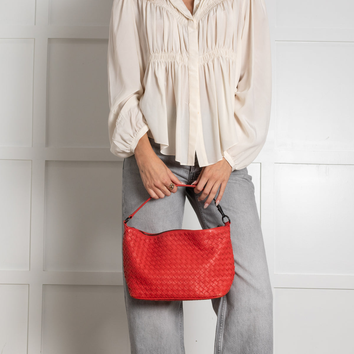 Bottega Veneta Red Intrecciato Nappa Leather Shoulder Bag - Image 2