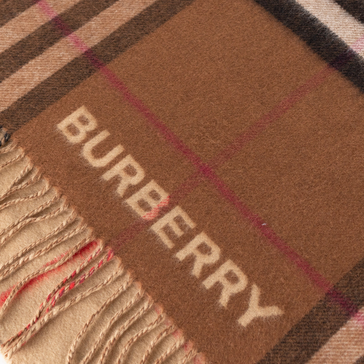 Burberry Beige & Brown Contrasting Nova Check Cape with Fringed Edges - Image 15