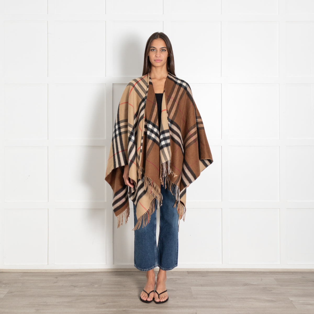 Burberry Beige & Brown Contrasting Nova Check Cape with Fringed Edges - Image 3