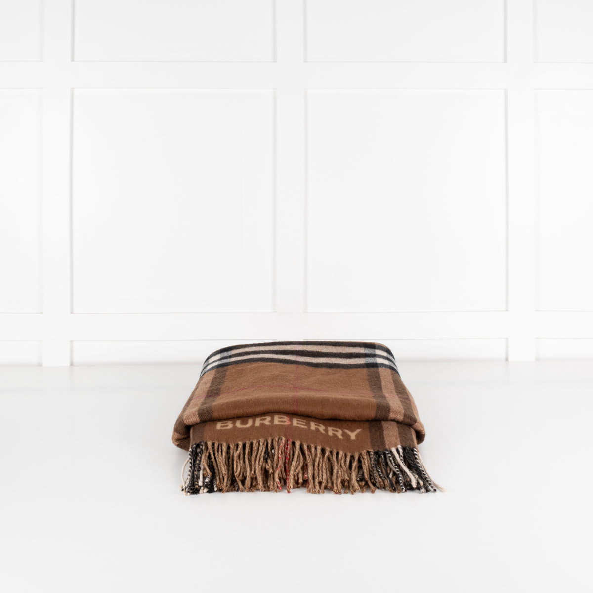 Burberry Beige & Brown Contrasting Nova Check Cape with Fringed Edges - Image 7