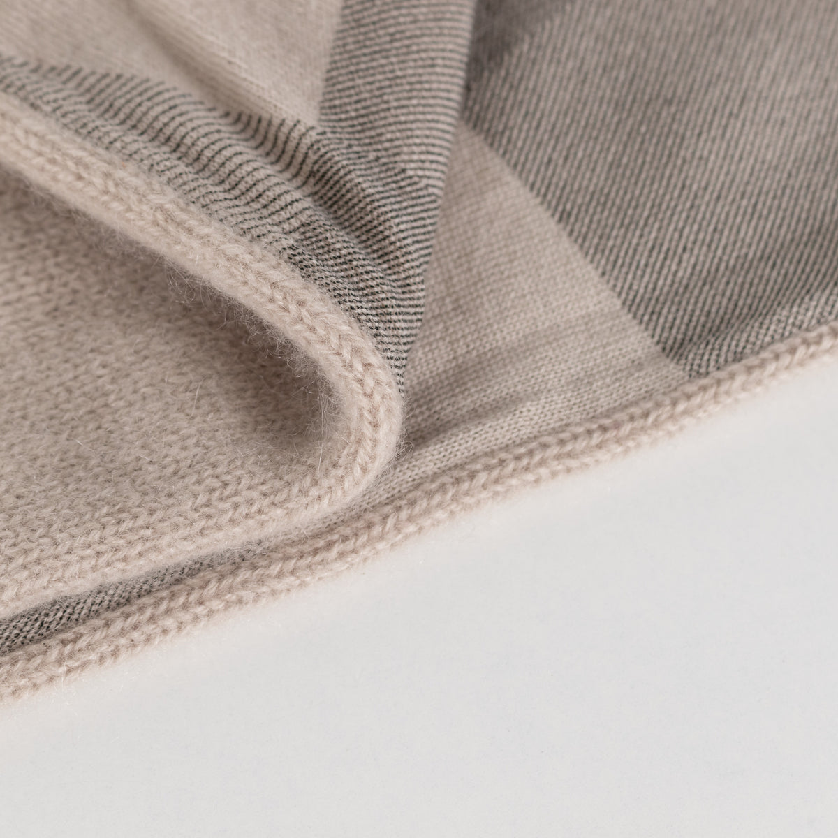 Burberry Taupe Reversible Long Scarf - Image 9