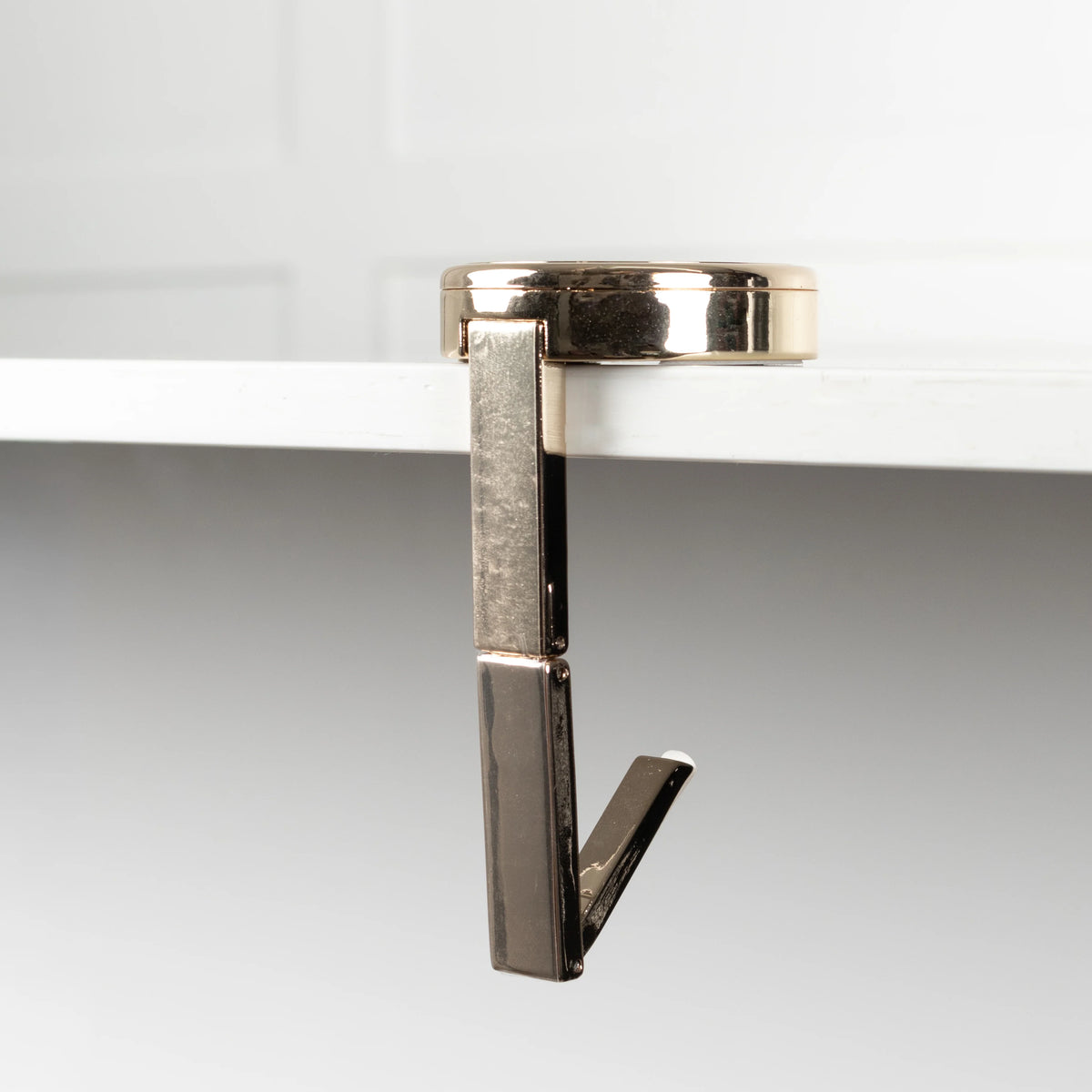 Carrie Atelier Gold Bag Hooks - Image 5