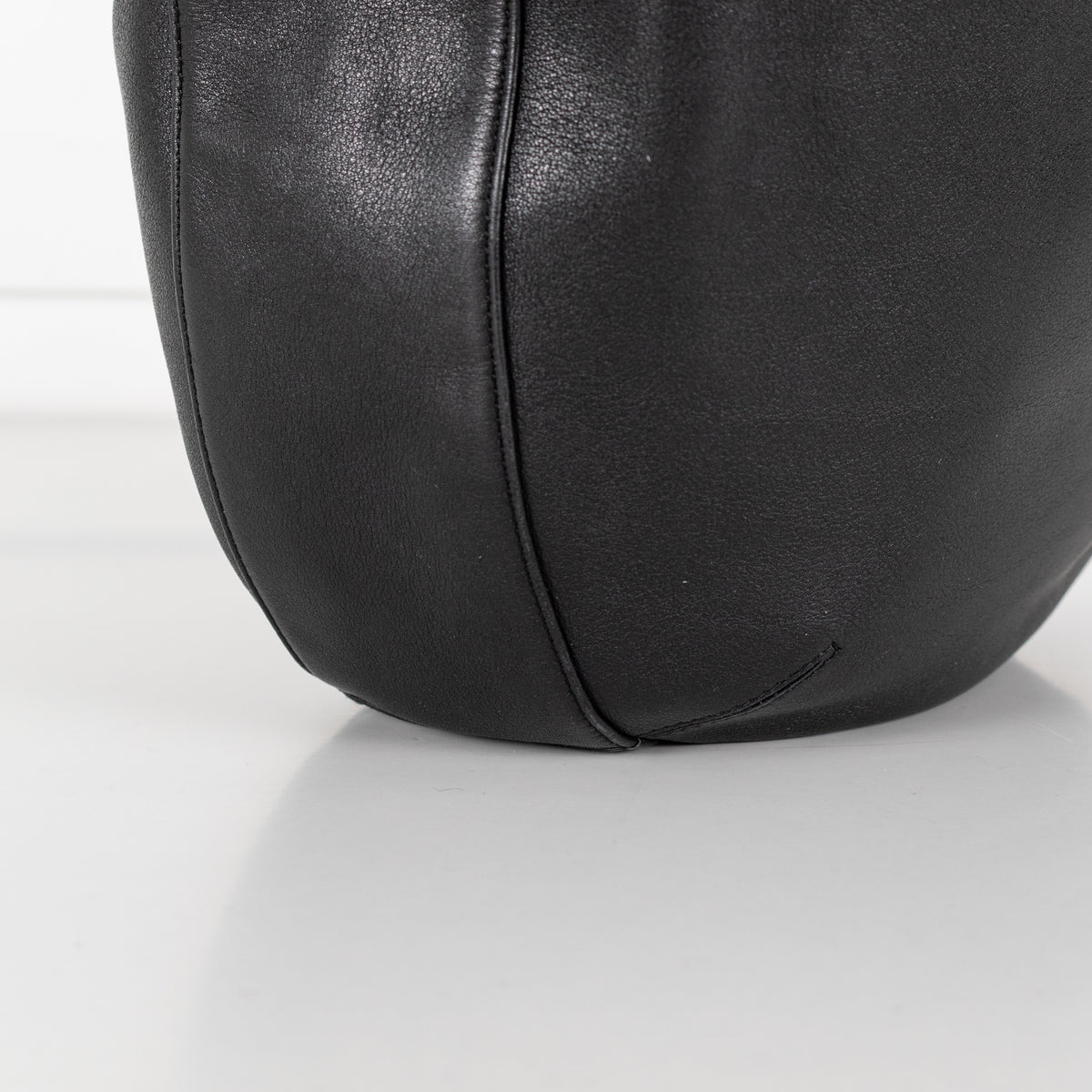 Cartier Black Trinity Hobo Handle Handbag - Image 10