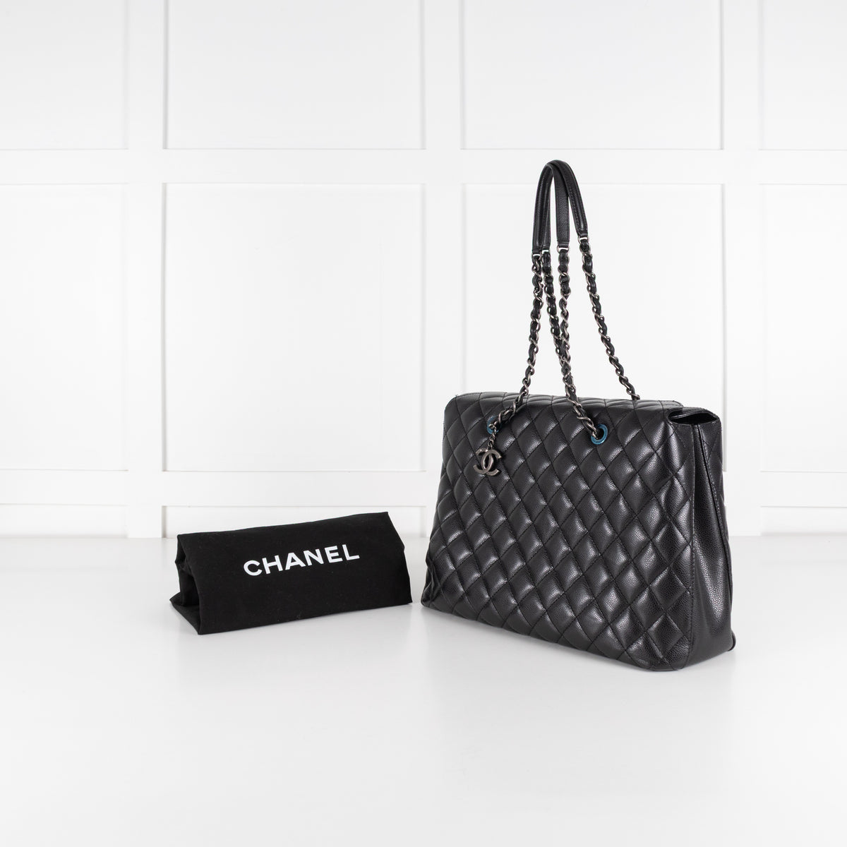 Chanel Black Caviar City Tote with CC Charm - Image 2