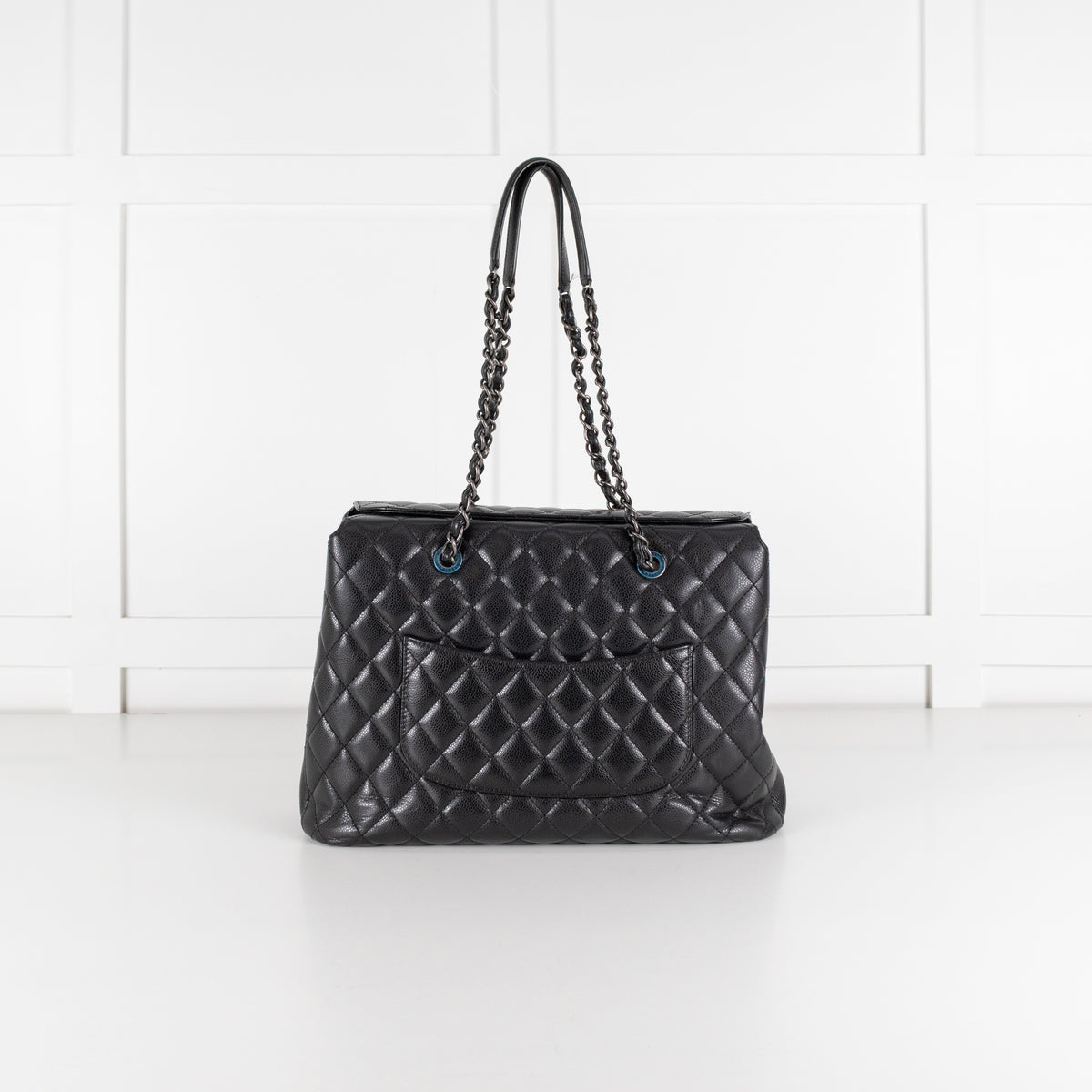 Chanel Black Caviar City Tote with CC Charm - Image 4