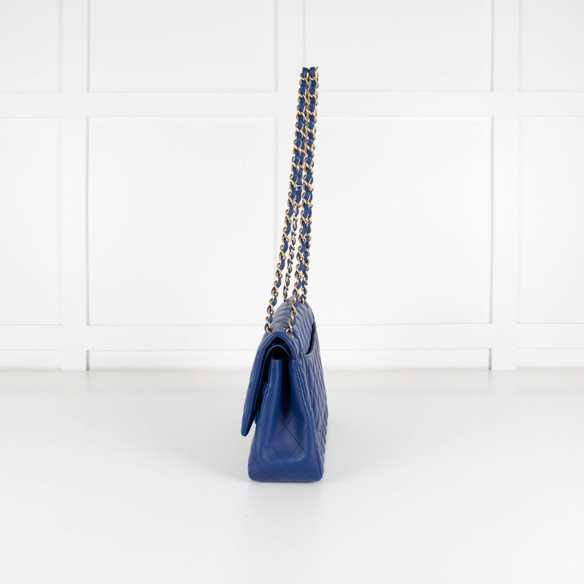 Chanel Royal Blue Matelasse Lambskin Jumbo Double Flap with Brushed Gold Hardware - Image 3