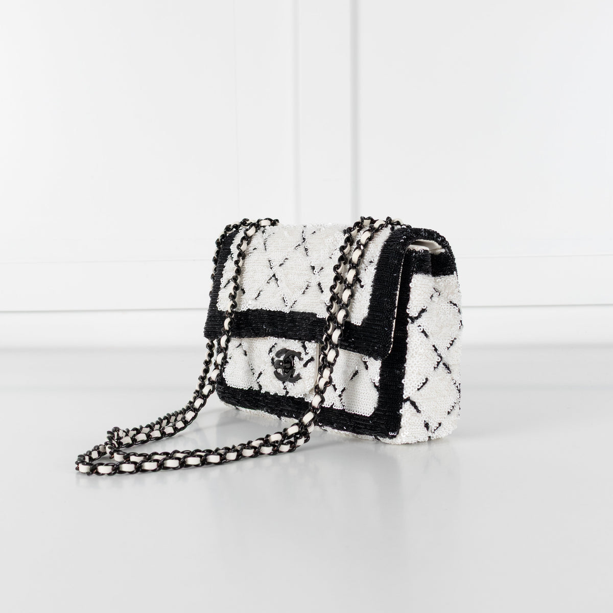 Chanel SS 2024 Sequin Classic Flap Bag in Black & White - Image 10