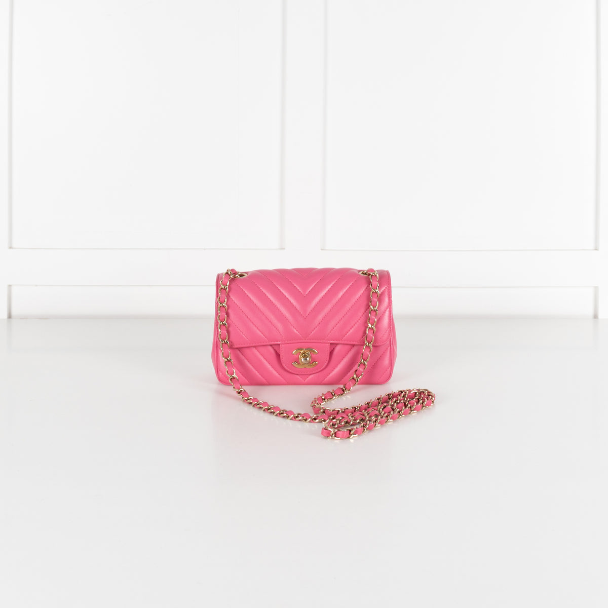 Classic Mini Rectangular Flap Bag Chevron Lambskin Pink - Image 1