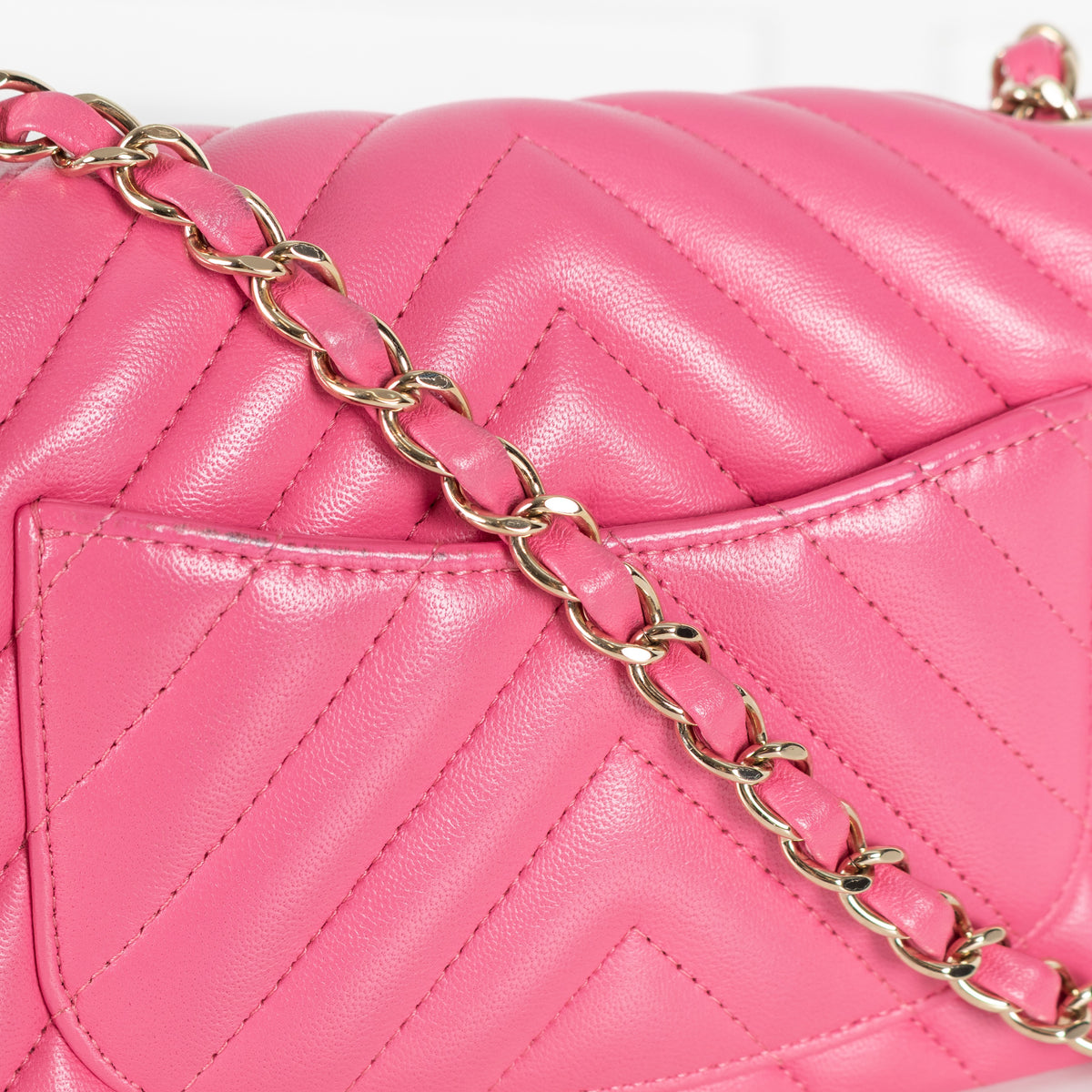 Classic Mini Rectangular Flap Bag Chevron Lambskin Pink - Image 16