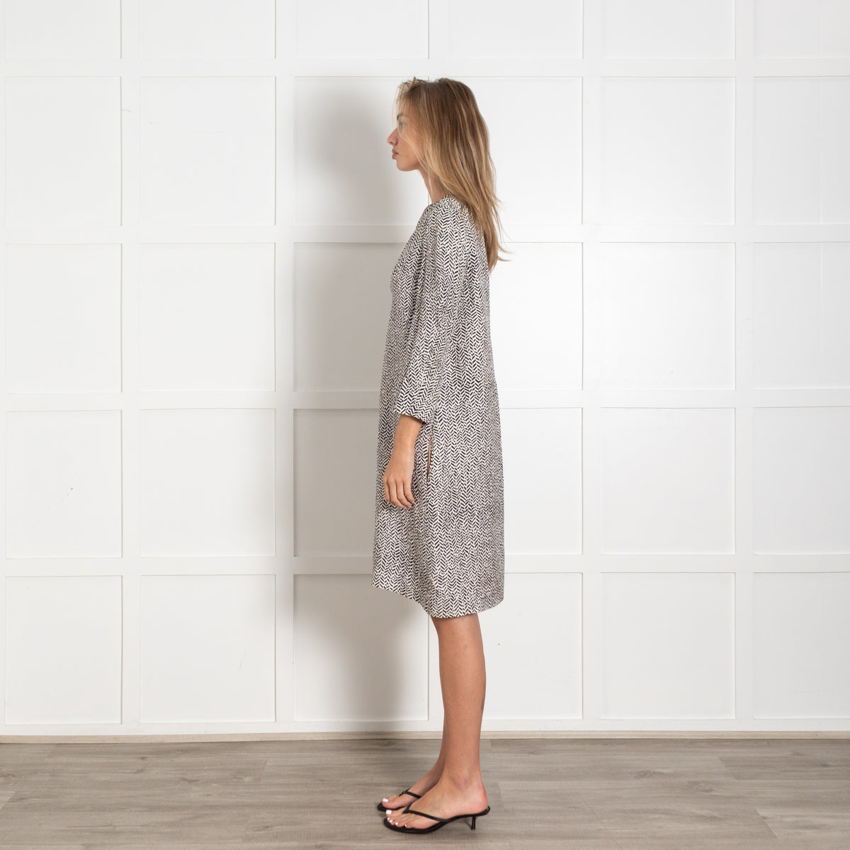 Chloé Black & White Herringbone Dress - Image 4