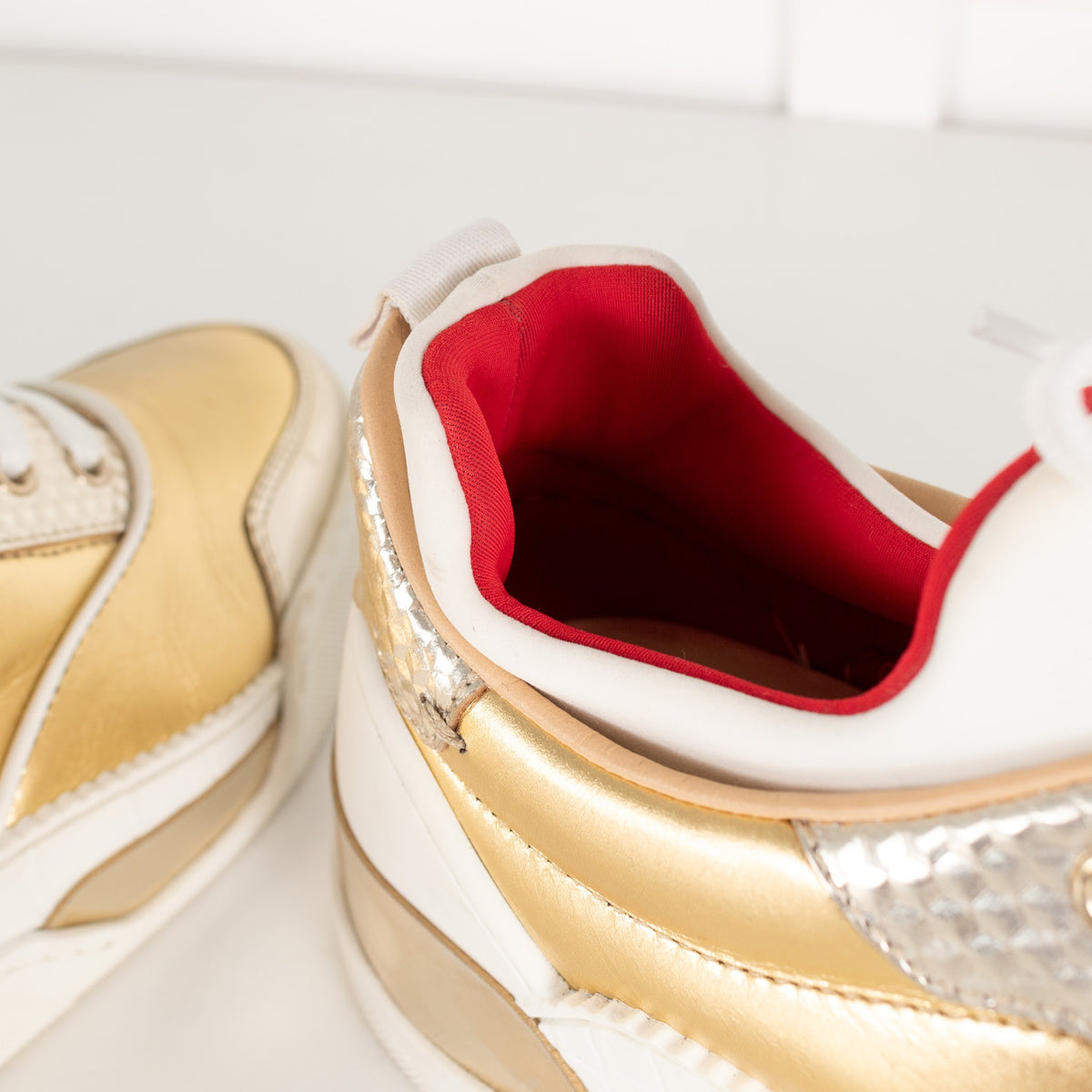 Christian Louboutin Gold Cream Donna Trainers - Image 13