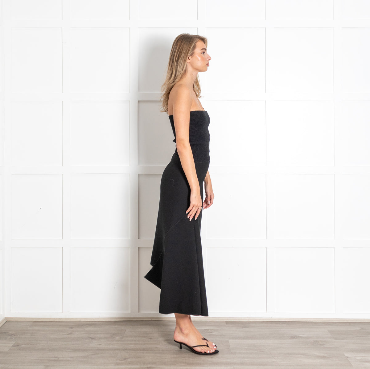 Clara Kito Black Diagonal Zipper Asymmetric Skirt - Image 6