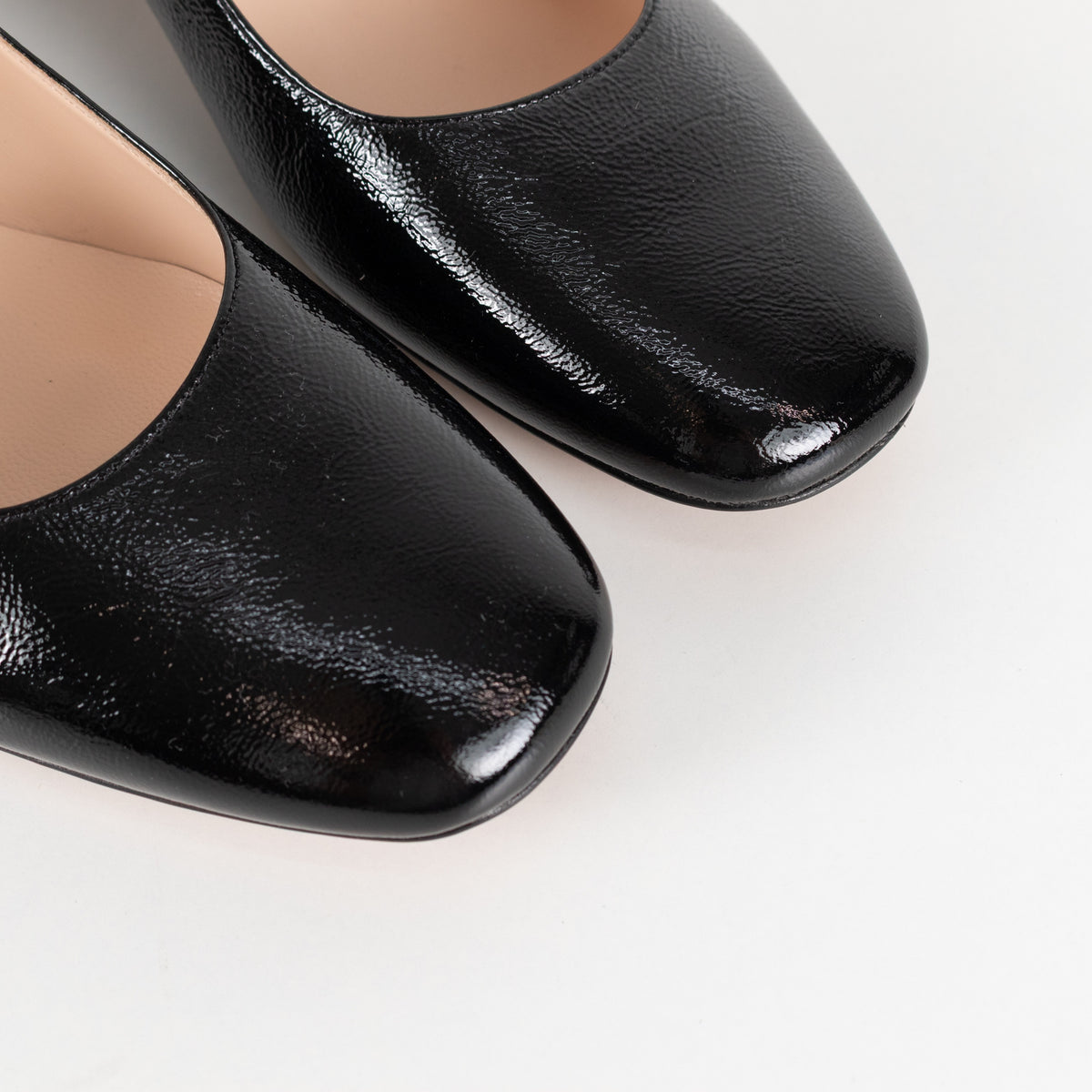 Comptoir Des Cotonniers Black Patent Block Heel Mary Jane Pump - Image 10