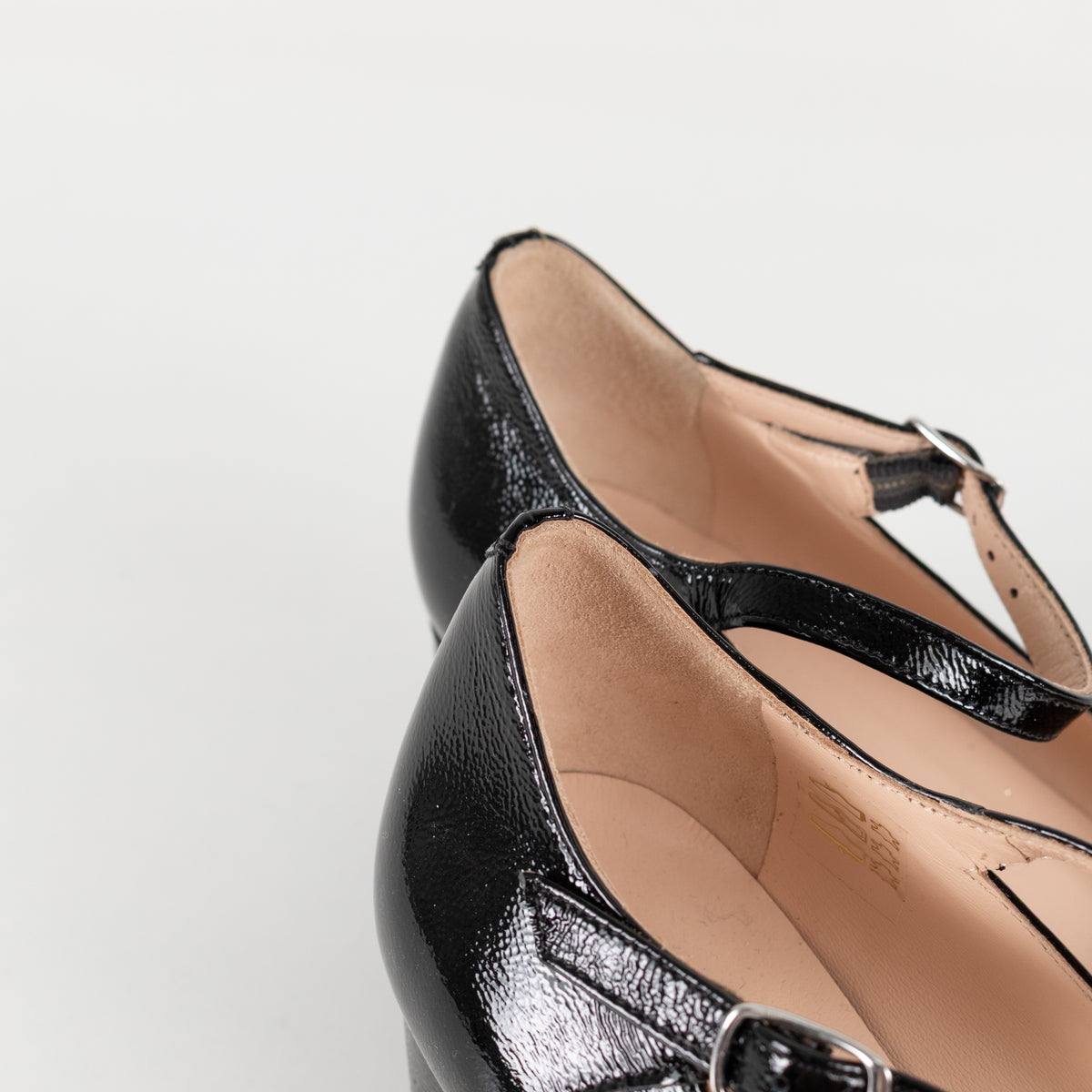 Comptoir Des Cotonniers Black Patent Block Heel Mary Jane Pump - Image 11