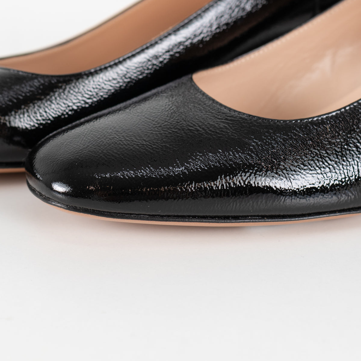 Comptoir Des Cotonniers Black Patent Block Heel Mary Jane Pump - Image 16
