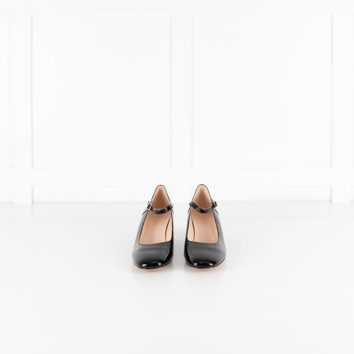 Comptoir Des Cotonniers Black Patent Block Heel Mary Jane Pump - Image 2