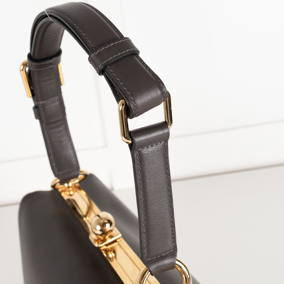 Dolce & Gabbana Grey Leather Agata Shoulder Bag - Image 8