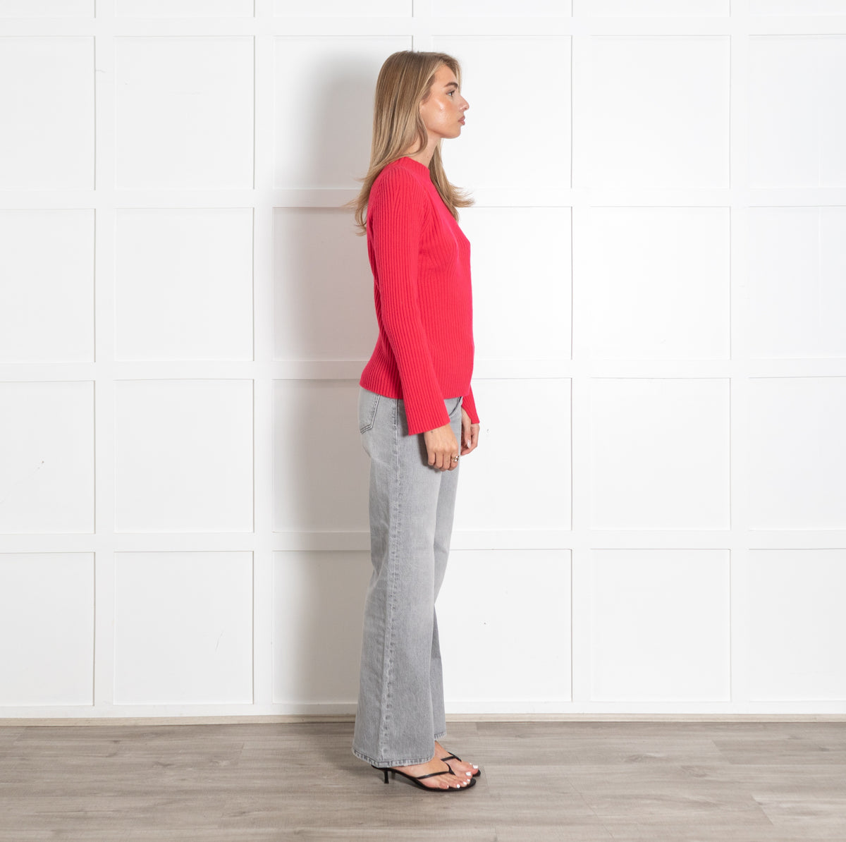 Coral Ribbed Crewneck Cashmere Sweater - Image 6