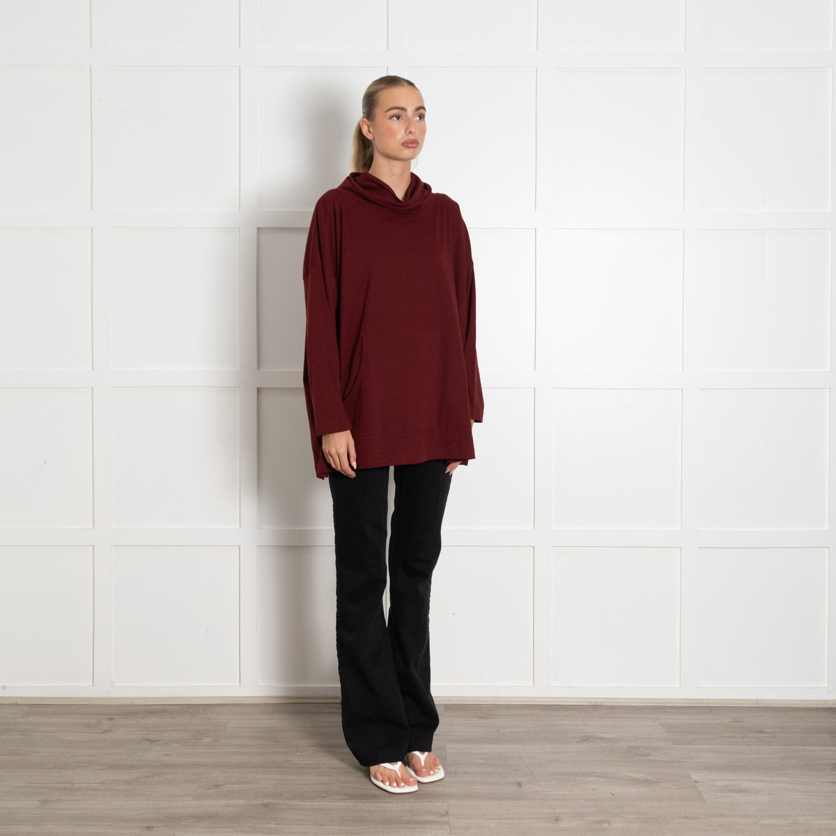 Eskandar 100% Cotton Burgundy Pouch Pocket Soft Top - Image 5
