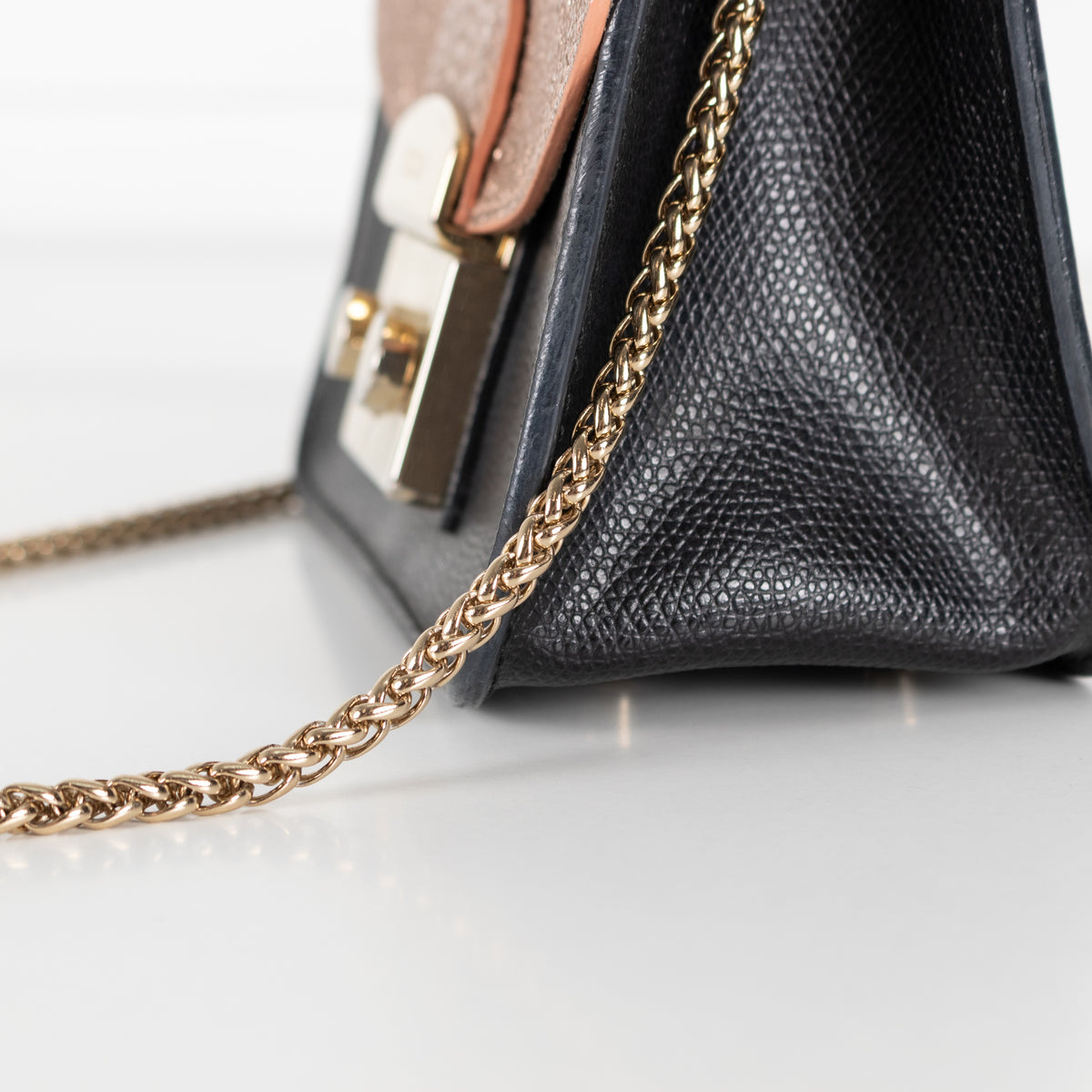 Black Metropolis Interchangeable Flaps Crossbody Bag - Image 10